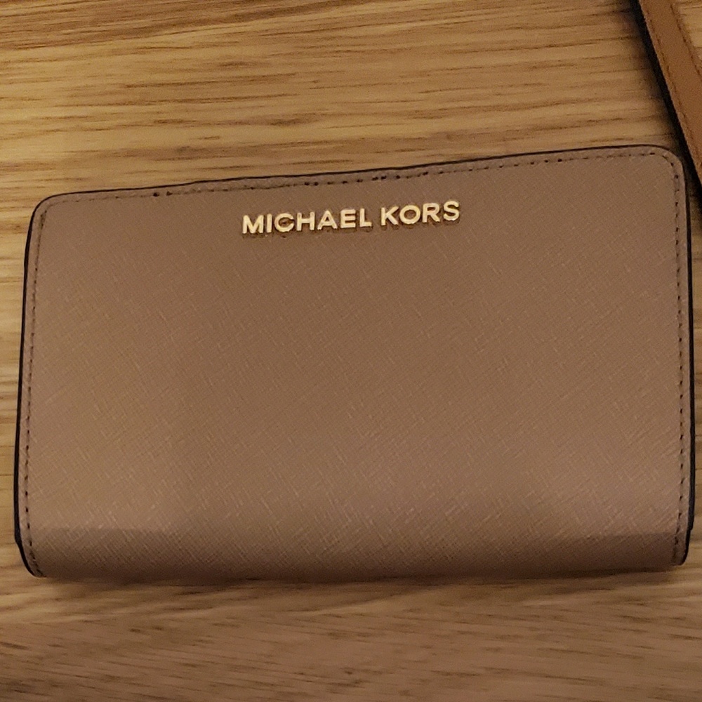 Michael Kors wallet